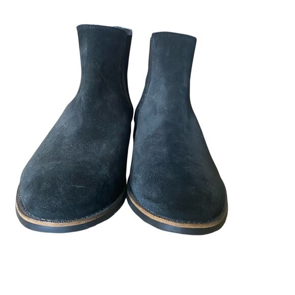 American Eagle Outfitters Black Chelsea Boots size 12 suede leather classic - Picture 2 of 9